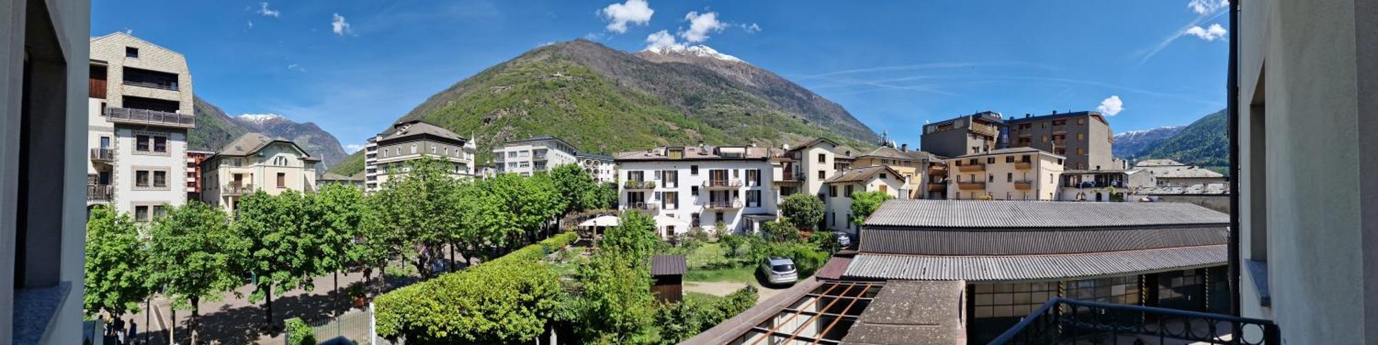 Bernina Station Center Apartment - Tirano Luaran gambar